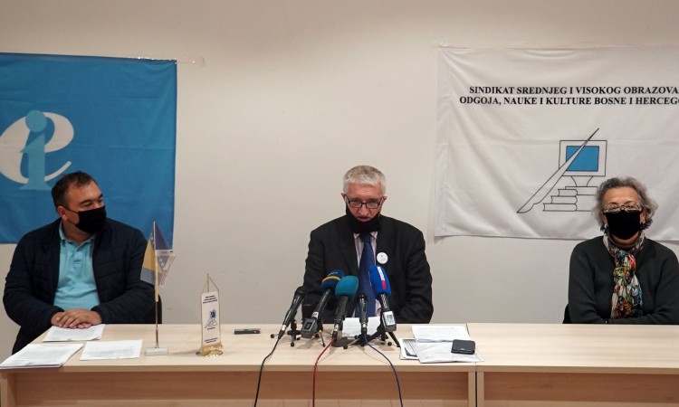 Bešlić: Sindikat za sutra najavio štrajk upozorenja u srednjim školama