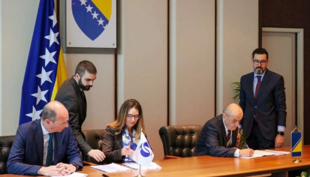 Bevanda i Naessl potpisali dva ugovora o zajmu ukupne vrijednosti 23,5 miliona eura