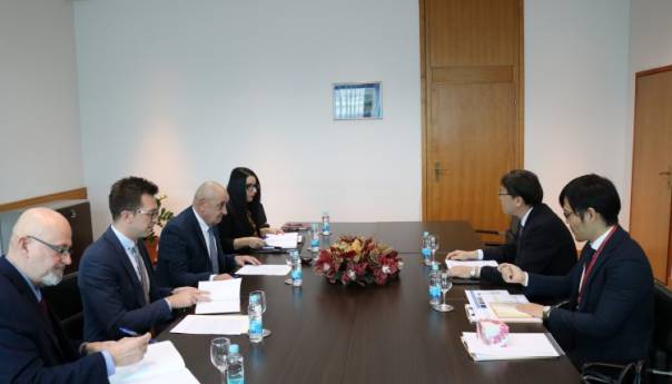 Bevanda razgovarao s veleposlanicima Japana i Nizozemske