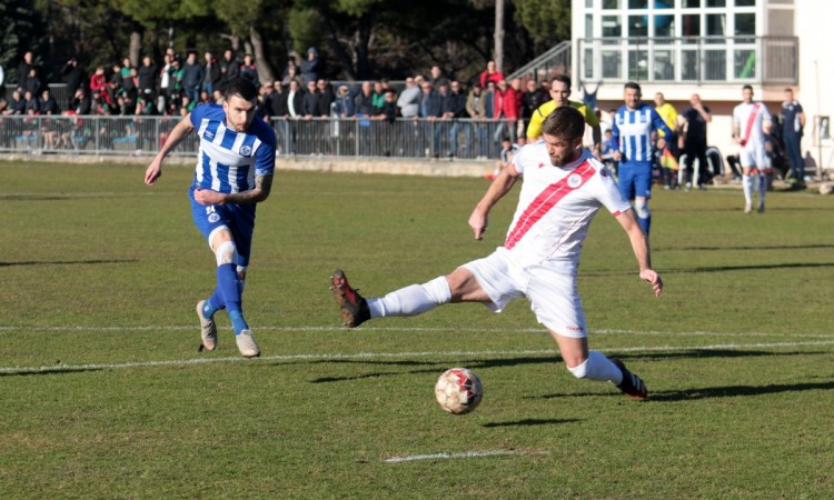 Bez golova u prijateljskom susretu Zrinjskog i Željezničara