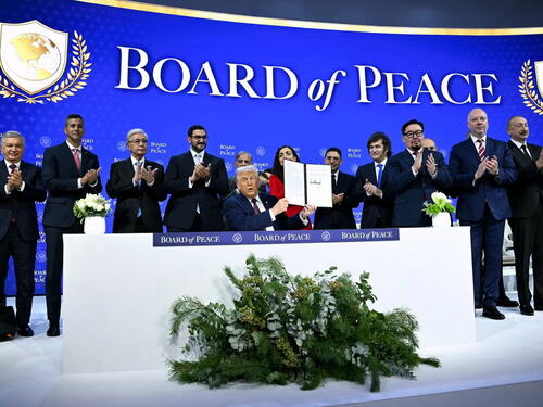 Bez ključnih saveznika: Trump potpisao povelju Odbora za mir