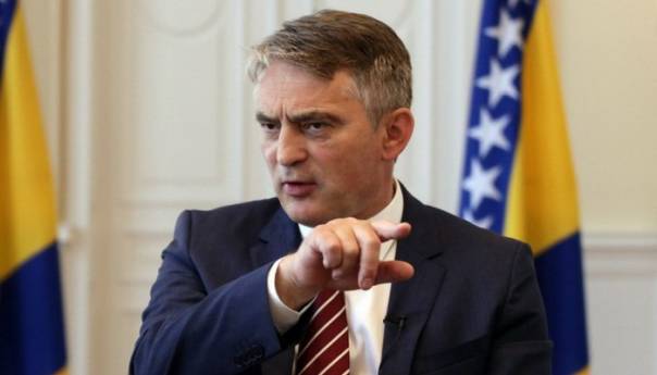 Bezobrazna prijetnja Dodika i Čovića suspendiranjem demokratije