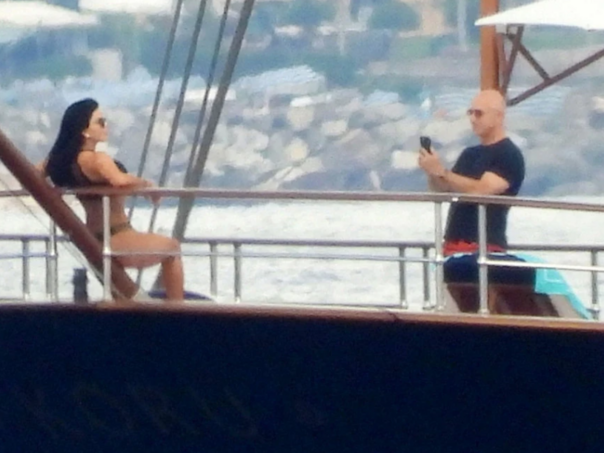 Bezosova jahta stigla u Hrvatsku: Sve je spremno