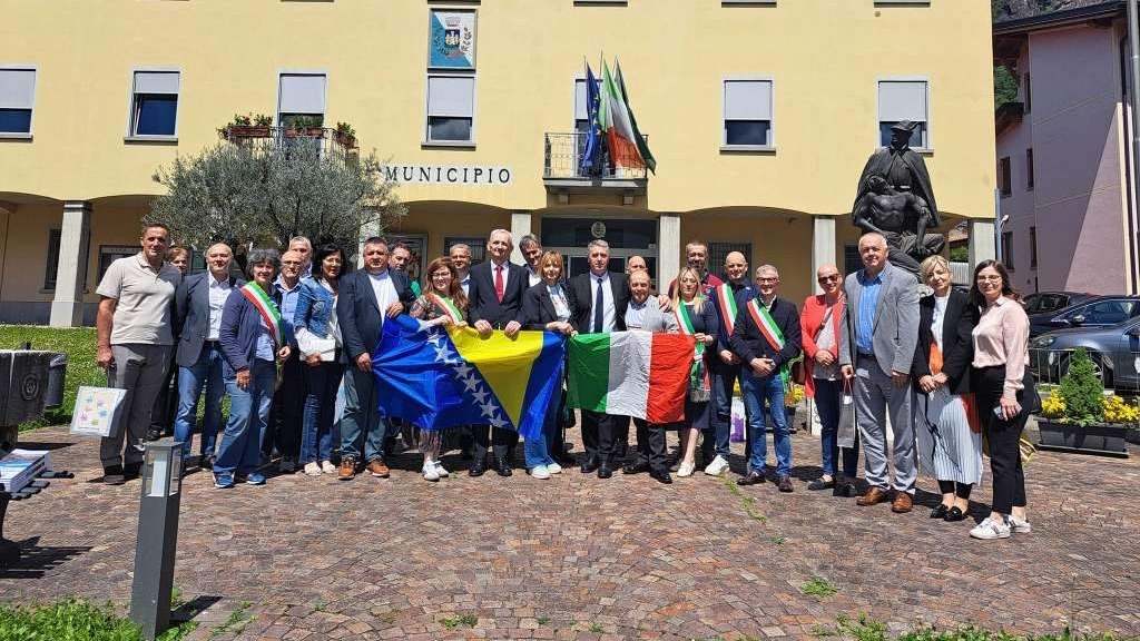 Bh. dijaspora u Italiji traži implementaciju Rezolucije o Srebrenici u nastavni plan