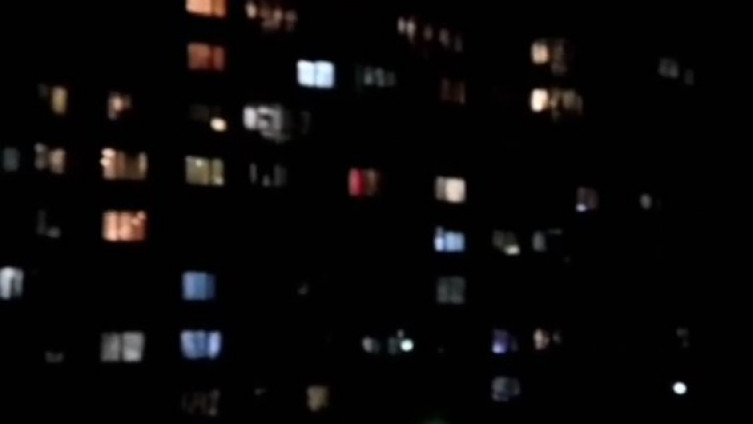 Bh. građani aplaudirali za sve koji se bore protiv koronavirusa