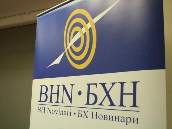 BH Novinari i Linija za pomoć novinarima osudili fizički napad na Avdu Avdića