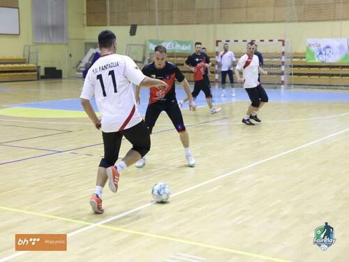 BH Telecom Fair Play liga: Mladi Muslimani srušili Frisu, Ahmetović junak Srebreničana