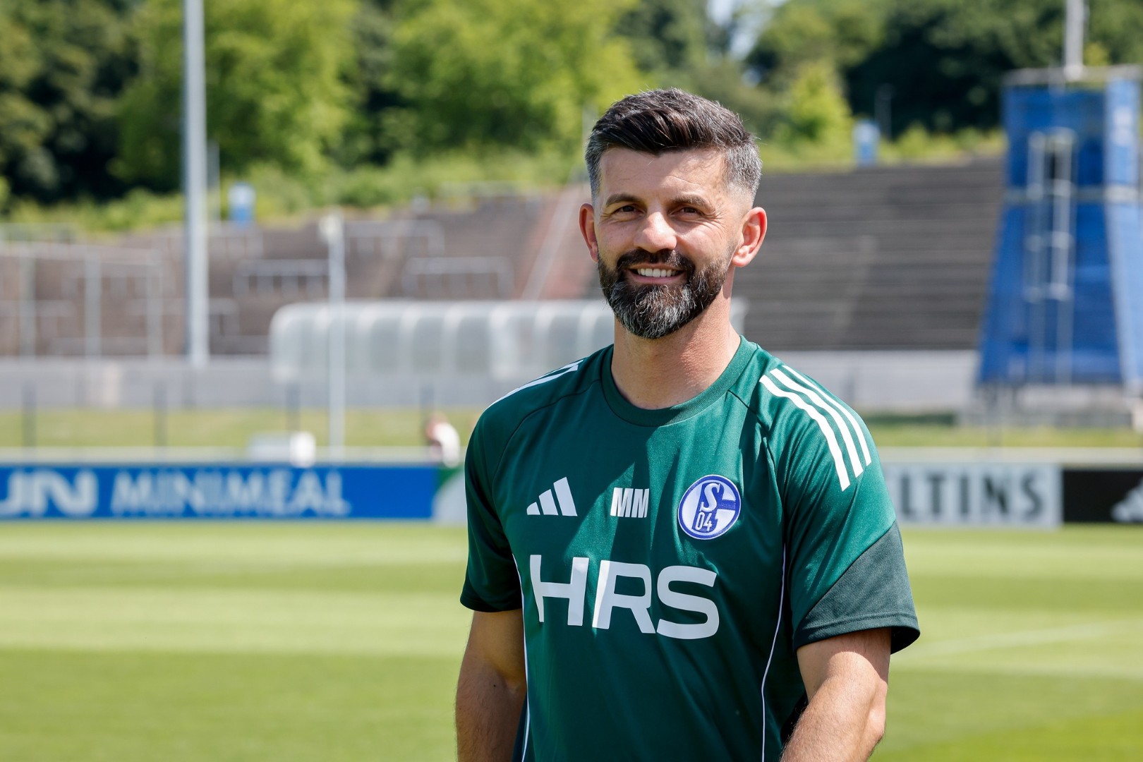 Bh. trener Miron Muslić odradio prvi trening s Schalkeom pred 3.000 navijača