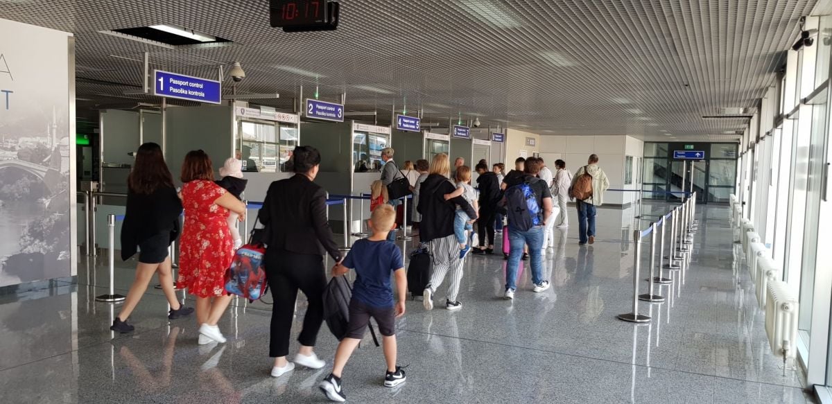 BHDCA o inicijativi aerodroma: Ukidanje putničke naknade nije opcija