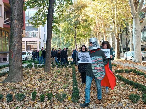 Bibliotekari i kulturni radnici u Zenici solidarni sa zaposlenicima NUBBiH