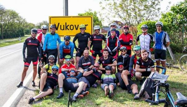 Biciklistička karavana prijateljstva iz Mostara stigla u Vukovar
