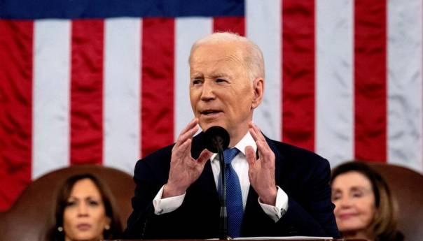 Biden će zabraniti uvoz ruske nafte i plina