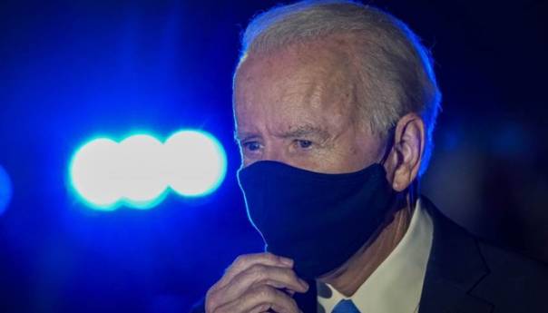 Biden: Čeka nas mračna zima, moglo bi umrijeti 200.000 ljudi