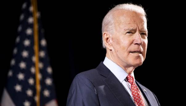 Biden: Dole je bio čovjek kojem se Amerikanci dive