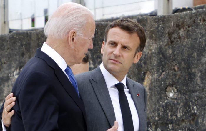 Biden i Macron dogovorili usklađeno djelovanje prema Rusiji