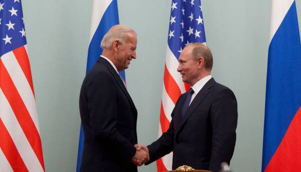 Biden i Putin o Ukrajini sljedeće sedmice