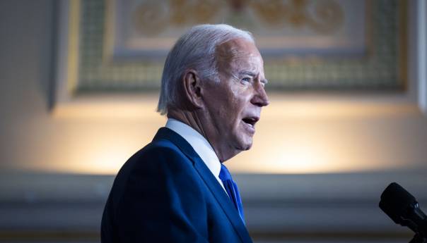 Biden: Malo vjerovatno da je projektil ispaljen iz Rusije