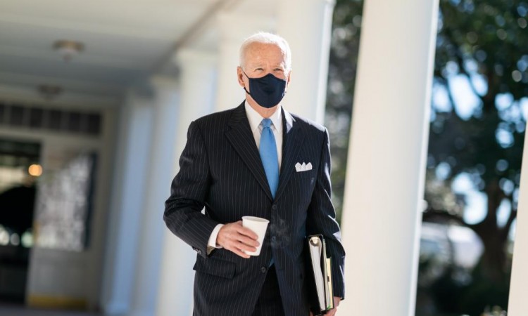Biden najavio nova pravila vakcinacije za savezne radnike