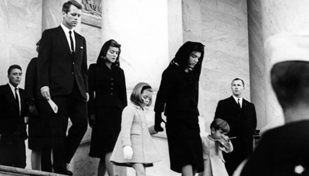 Biden odgodio skidanje tajnosti s arhiva o atentatu na Kennedyja