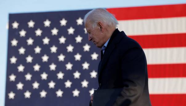 Biden osvojio Georgiju, ima 306 elektorskih glasova