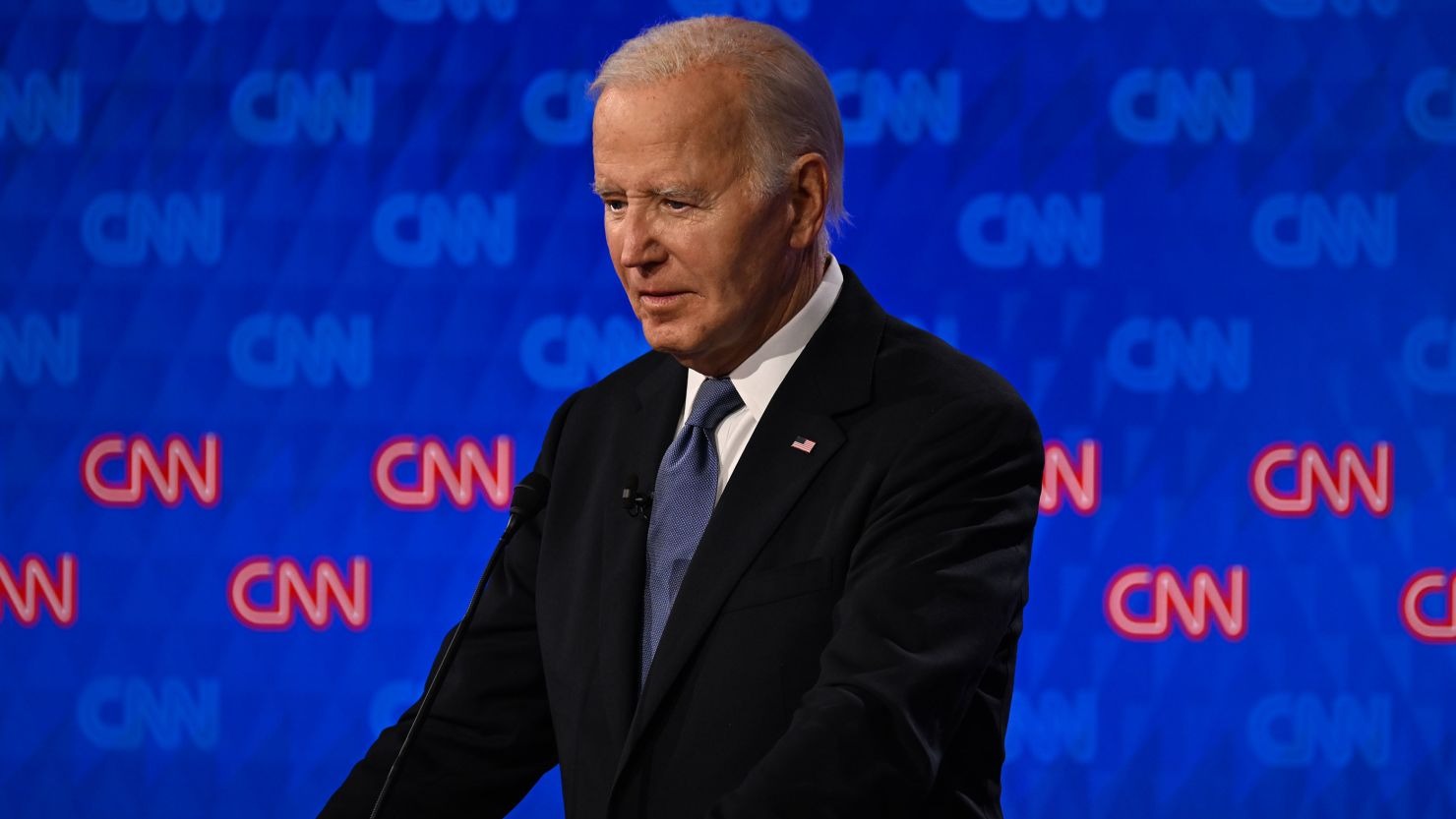 Biden ponovno u centru pažnje: Ponosan sam što sam prva crnkinja....