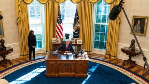 Biden potpisao naloge za proširenje zdravstvene zaštite Amerikanaca