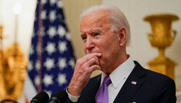 Biden pozvao Putina da oslobodi Navaljnog