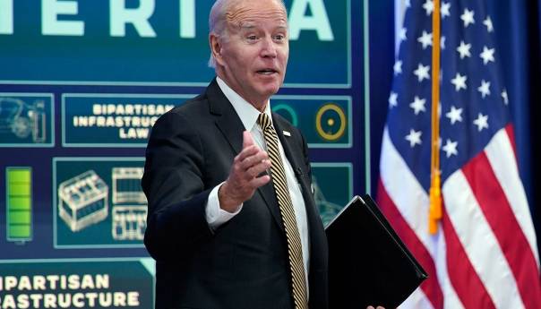 Biden se oglasio povodom ostavke Liz Tras