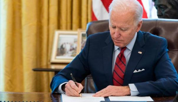Biden ukida američke sankcije za plinovod između Njemačke i Rusije