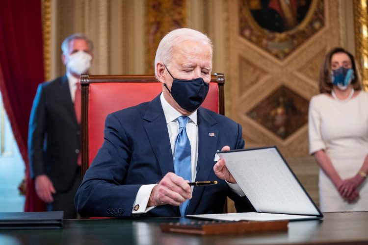 Biden zahtijeva procjenu opasnosti od domaćeg nasilnog ekstremizma