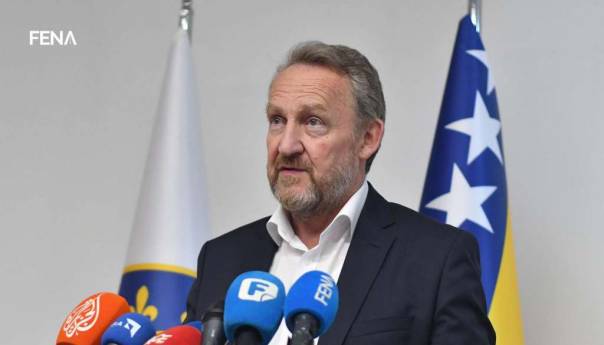 BiH će na trilaterali predstavljati Predsjedništvo, a ne lideri stranaka ili naroda