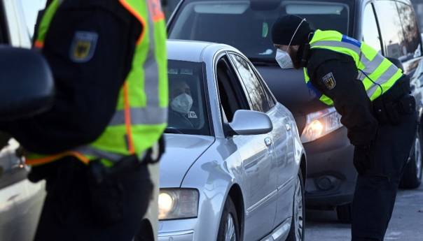 BiH i dalje na njemačkoj crvenoj listi, Crna Gora skinuta