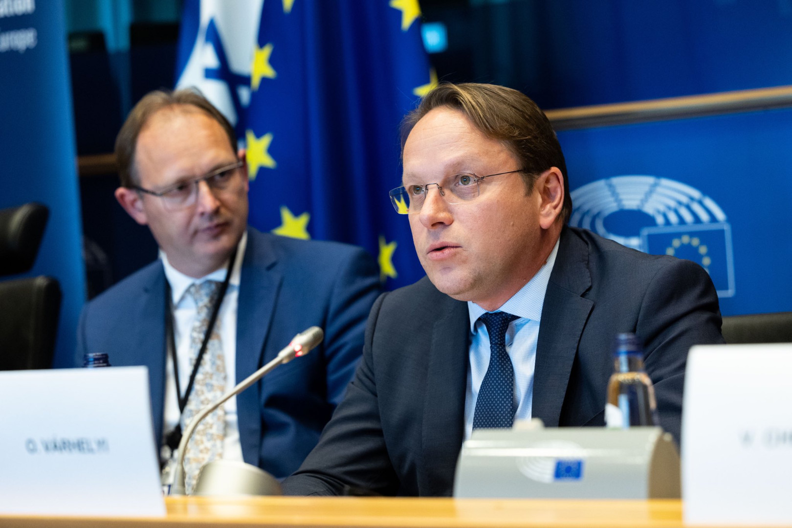BiH mora postati kandidat, Varhelyi je protivnik demokratije