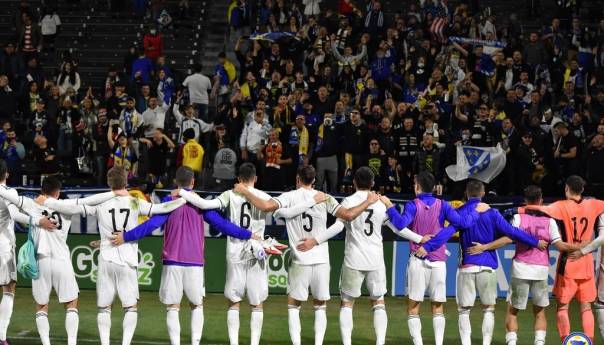 BiH poražena od SAD-a, Petev bez zamjerke igračima