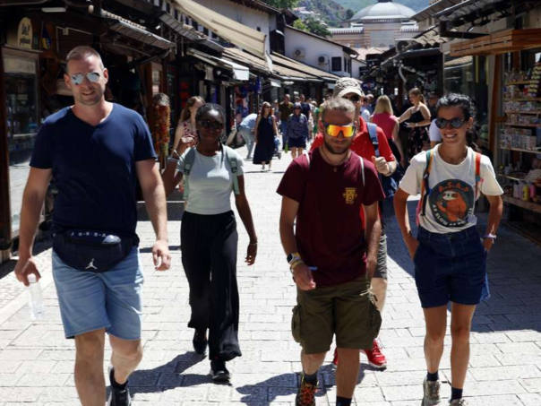 BiH u aprilu posjetilo 160.780 turista, najviše iz Srbije