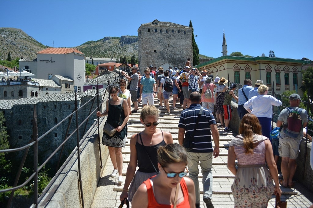 BiH u aprilu posjetilo 52 posto više turista u odnosu na isti period 2022.