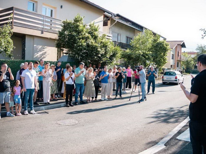Bihać obilježio 34. godišnjicu pogibije četiri djevojčice, među prvim civilnim žrtvama rata