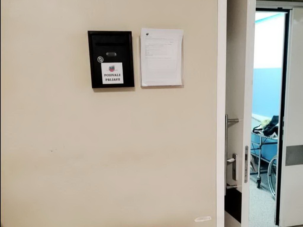 Bihaćka bolnica postavila sandučiće za prijave, sugestije i pohvale pacijenata