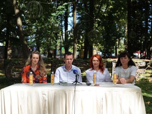 Bihaćki park večeras oživljava uz manifestaciju „Jesen na Gelenderima“
