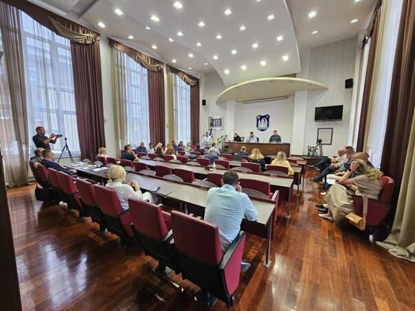 Bihaćki vijećnici usvojili više odluka, najviše pažnje izazvala tema nelegalne gradnje