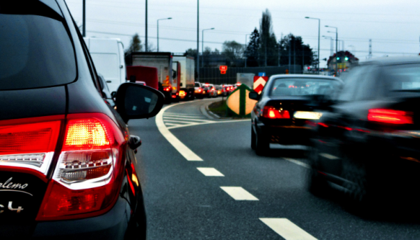 BIHAMK: Očekuje se pojačan promet vozila tokom produženog prazničnog vikenda