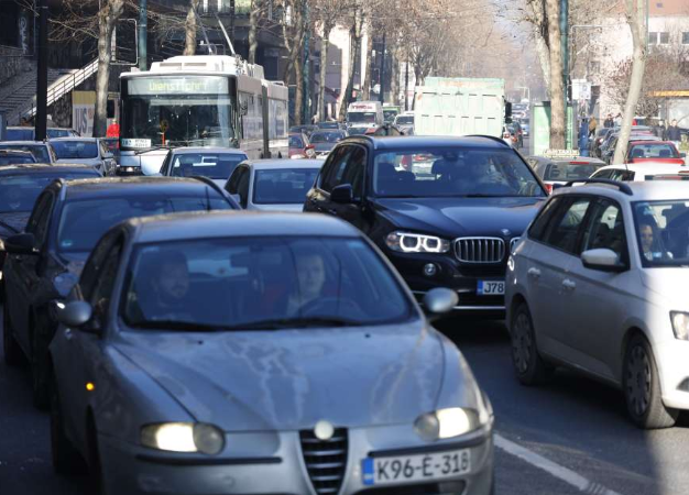 BIHAMK: Povoljni uvjeti za vožnju i umjeren promet vozila