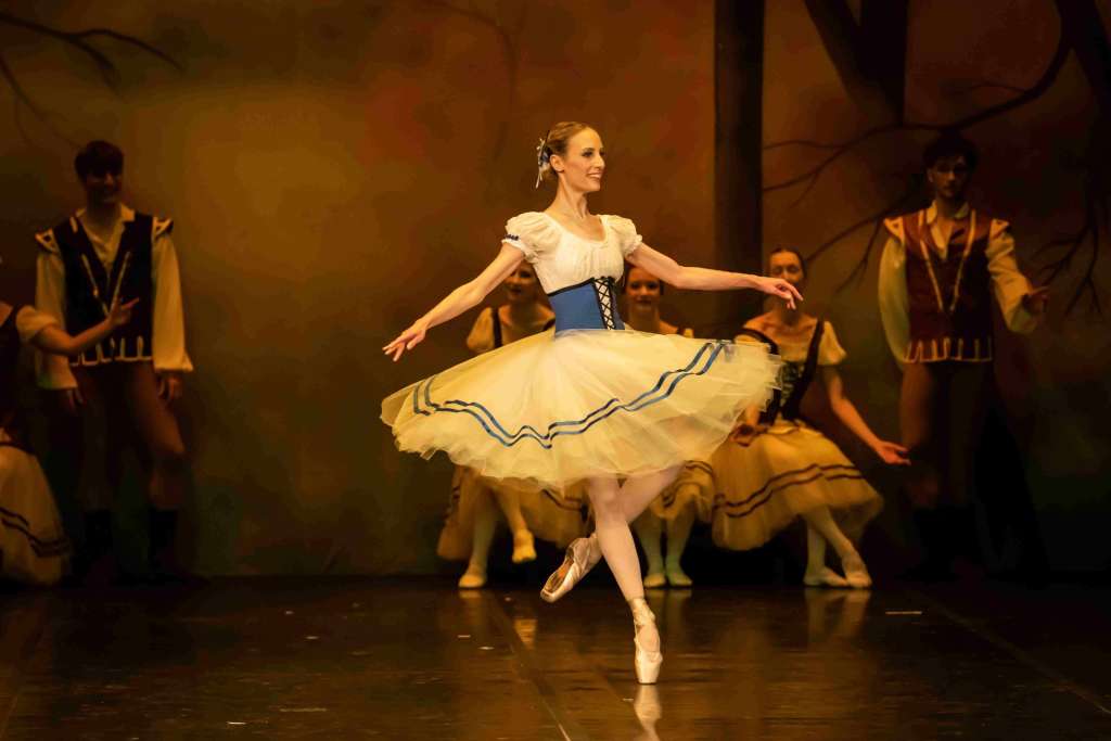 Bijeli balet "Giselle" sutra na sceni Narodnog pozorišta Sarajevo