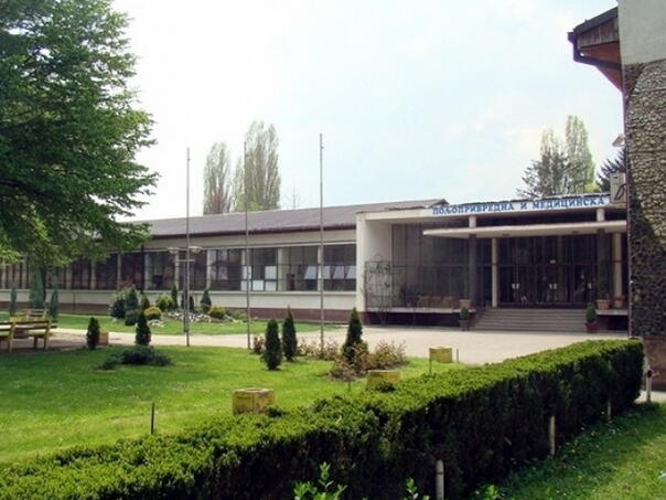 Bijeljina: Otac učenika ošamario profesoricu u školskoj zbornici