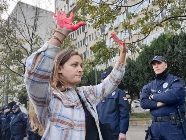 Bijes u Beogradu zbog Novog Sada, policija štiti vladu