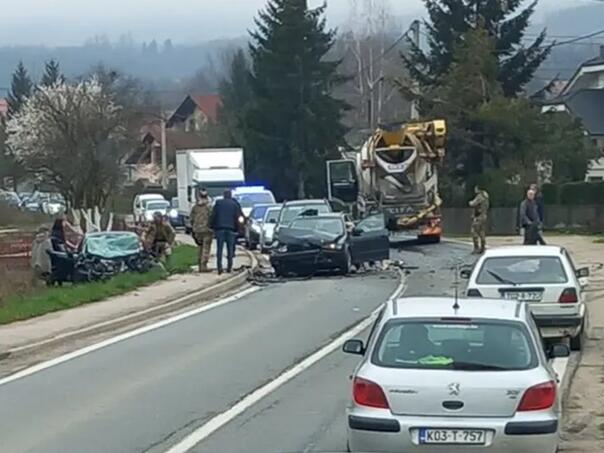 Bila: Teška saobraćajna nesreća, saobraćaj obustavljen