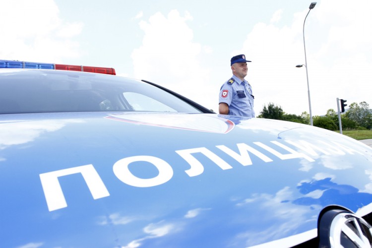 Bileća: Tri osobe povrijeđene u sudaru