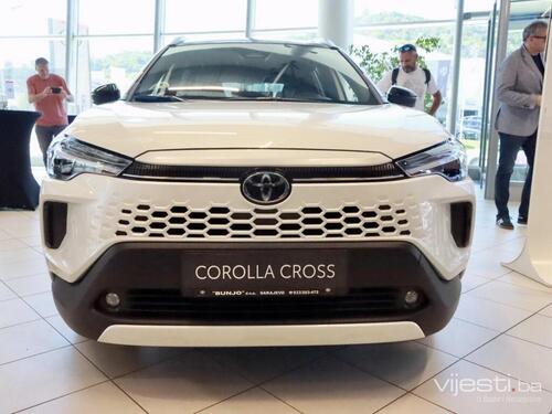 Bili smo na promociji: Nova Toyota Corolla Cross stigla u BiH
