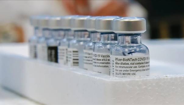BioNTech i Pfizer prave 2,5 milijarde doza do kraja godine