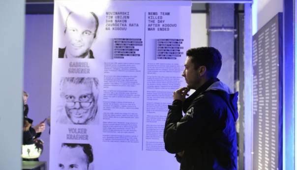 BIRN izložbom odao počast stradalim novinarima devedesetih godina